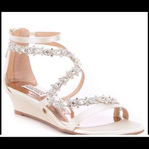 Badgley maschka Belvedere satin wedge sandles
